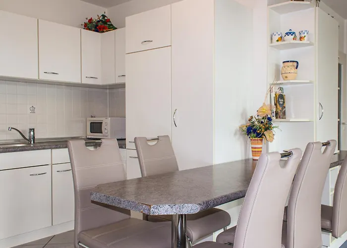 Likedeeler 42 * Boltenhagen (Ostseebad)